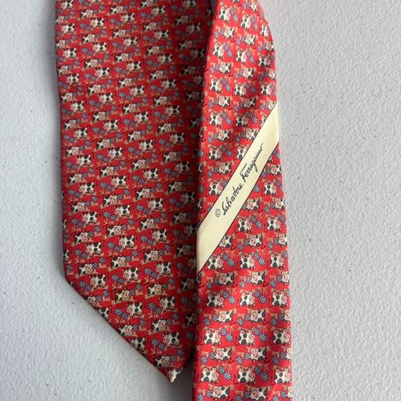 Salvatore Ferragamo Men's Silk Necktie Cow Animal Motif Made In Italy - Picture 8 of 9
